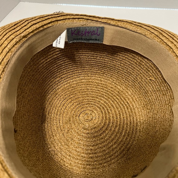 Kestral summer hat tan with Ribbon NWOT excellent condition - Picture 6 of 8